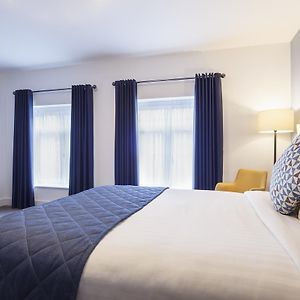 Camera standard con letto king size