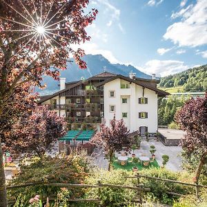 Belvedere Dolomites Flower Hotel